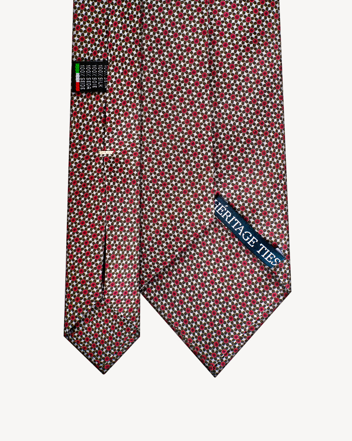 Floral self-tipped silk necktie – December bloom