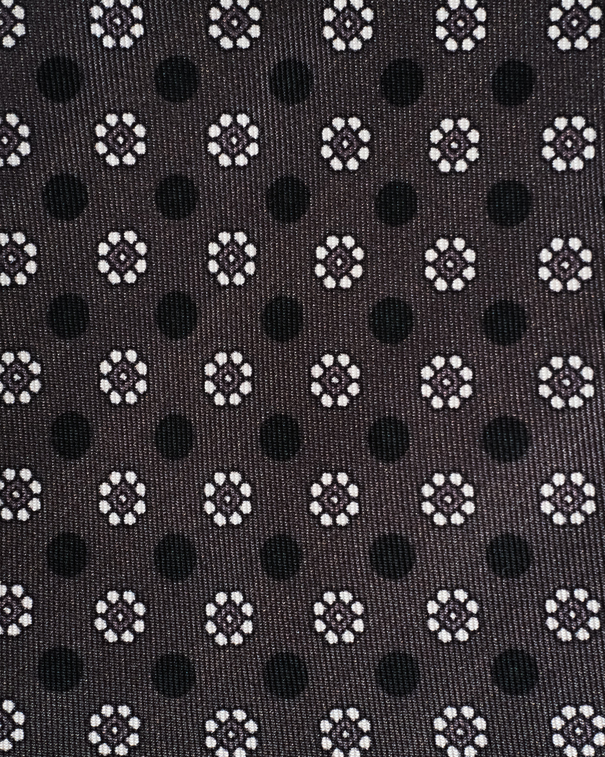 Floral self-tipped silk necktie – Evening blossom